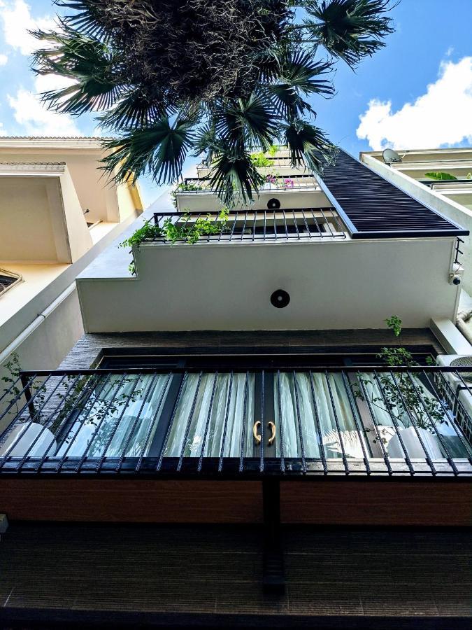 Chez Madame Binh Bed & Breakfast Hanoi Exterior foto