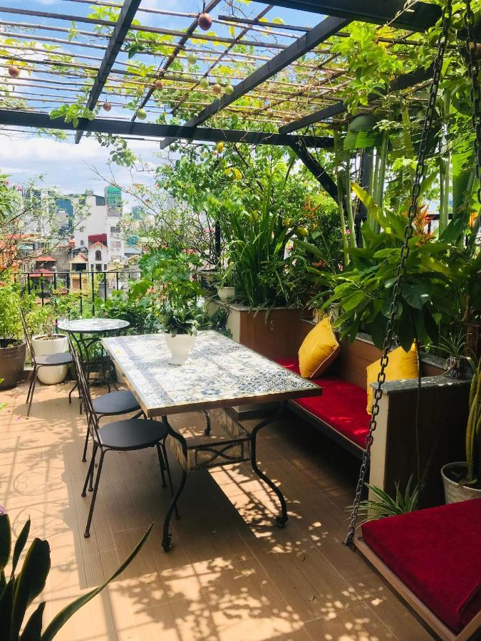 Chez Madame Binh Bed & Breakfast Hanoi Exterior foto